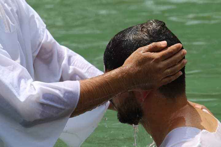 Keresztség (Baptism)